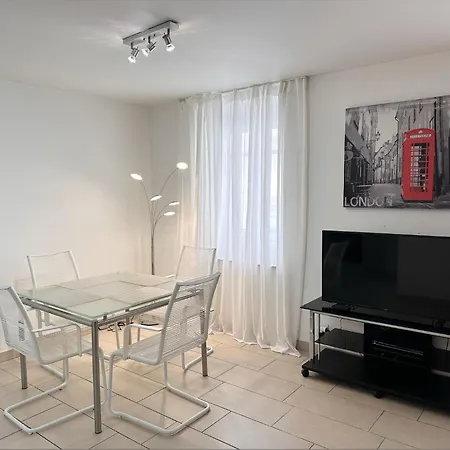 Διαμέρισμα Elegant Old Port *