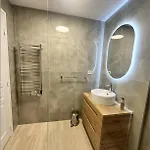 Elegant Old Port Appartement *